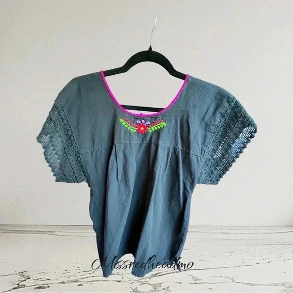 ~Boho~ Top - Small - Picture 4 of 6